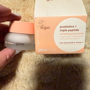 Refreshing Eye Cream with Probiotics and Triple Peptide NWT